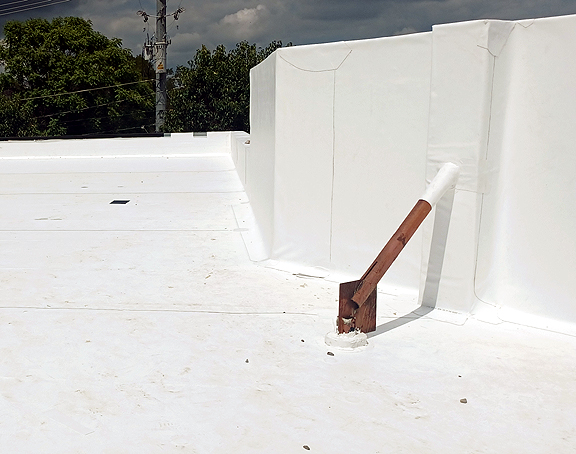 Roof Leak SME (972) 567-2377